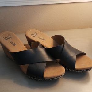 Clarks slide sandals